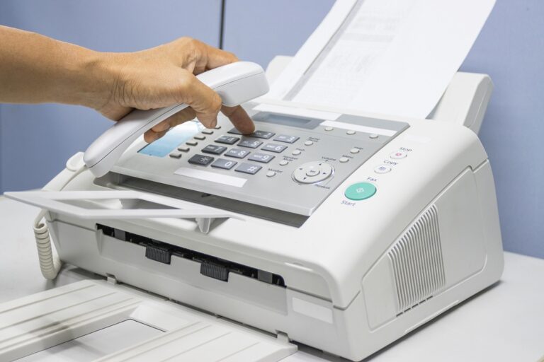 Fax vs. Email A Comprehensive Comparison Guide FaxBurner